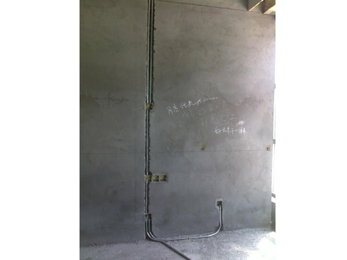 墙面开槽敷设管